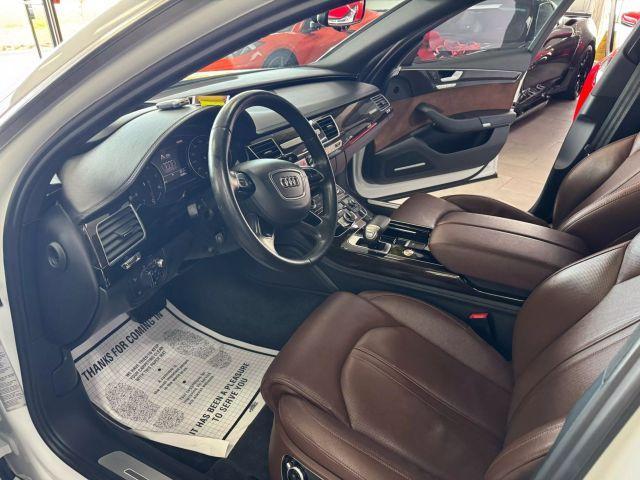 Photo of 2015 White Audi A8