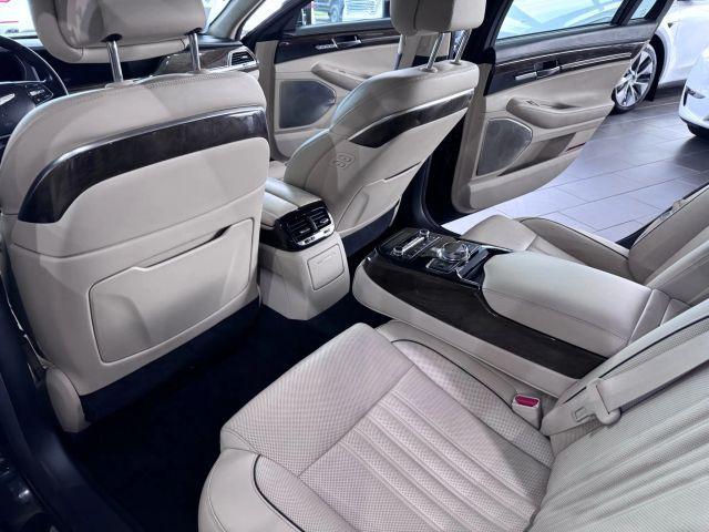 Photo of 2017 Caspian Black Genesis G90