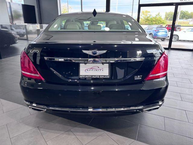 Photo of 2017 Caspian Black Genesis G90