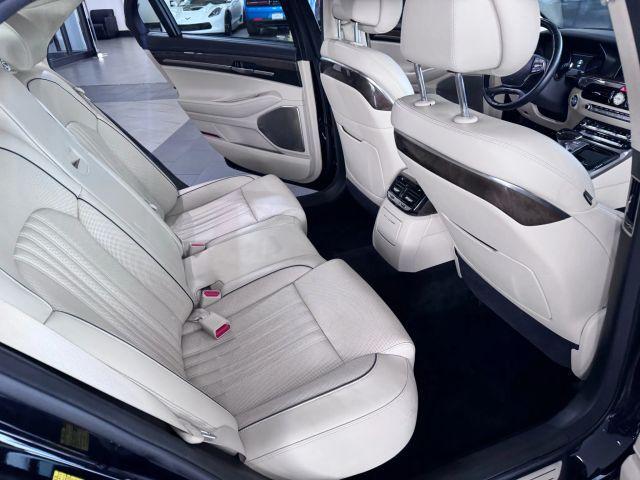 Photo of 2017 Caspian Black Genesis G90