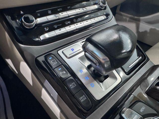 Photo of 2017 Caspian Black Genesis G90
