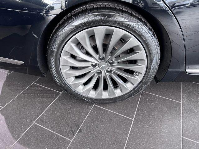Photo of 2017 Caspian Black Genesis G90