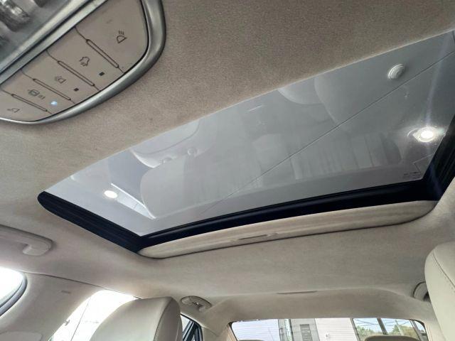 Photo of 2017 Caspian Black Genesis G90