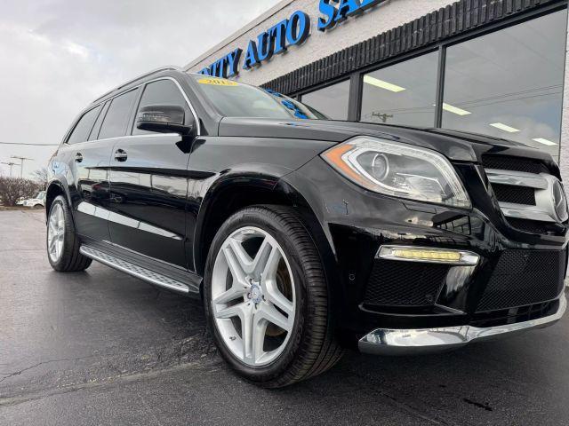 Photo of 2015 Black Mercedes-Benz GL-Class