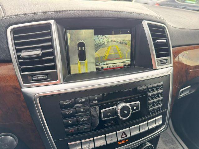 Photo of 2015 Black Mercedes-Benz GL-Class