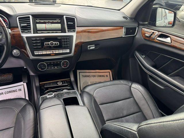 Photo of 2015 Black Mercedes-Benz GL-Class