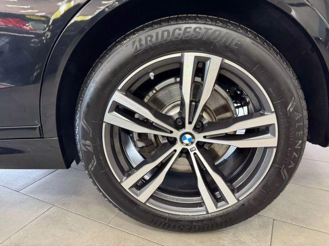 Photo of 2022 Black BMW X7