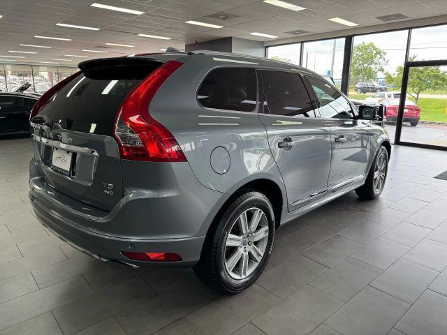 Photo of 2016 Gray Volvo XC60