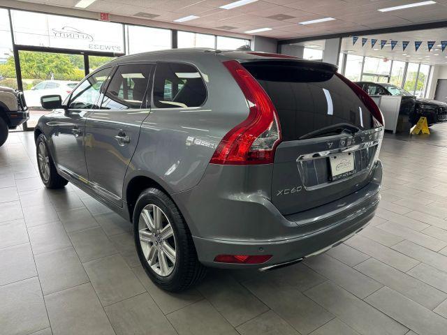 Photo of 2016 Gray Volvo XC60