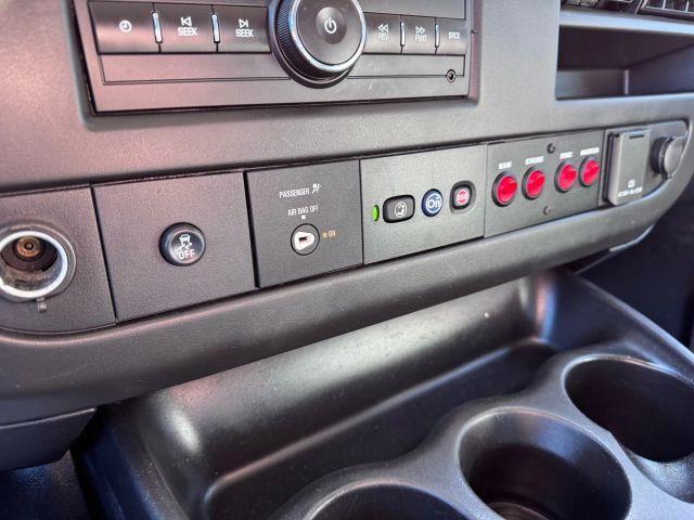 Photo of 2016 White Chevrolet Express 2500