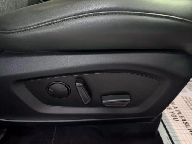 Photo of 2022 Green Ford Explorer