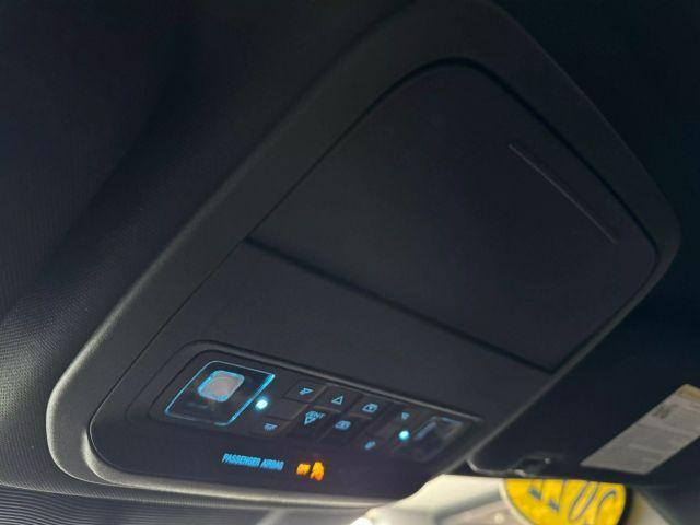 Photo of 2022 Green Ford Explorer