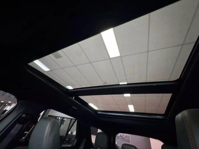 Photo of 2022 Green Ford Explorer