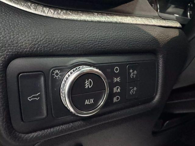 Photo of 2022 Green Ford Explorer