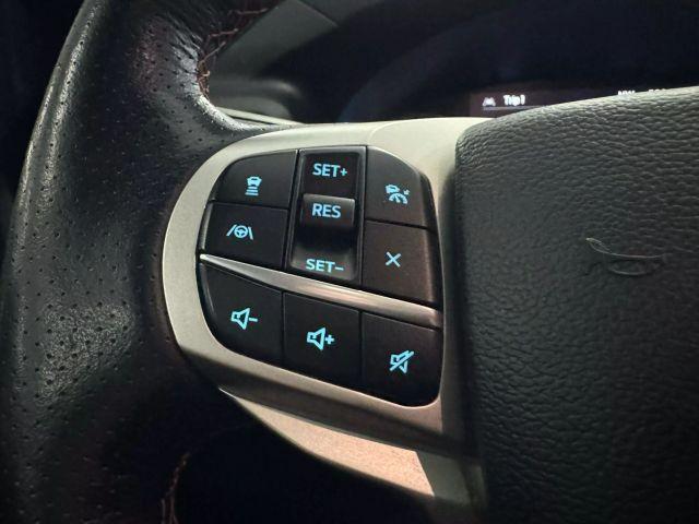 Photo of 2022 Green Ford Explorer