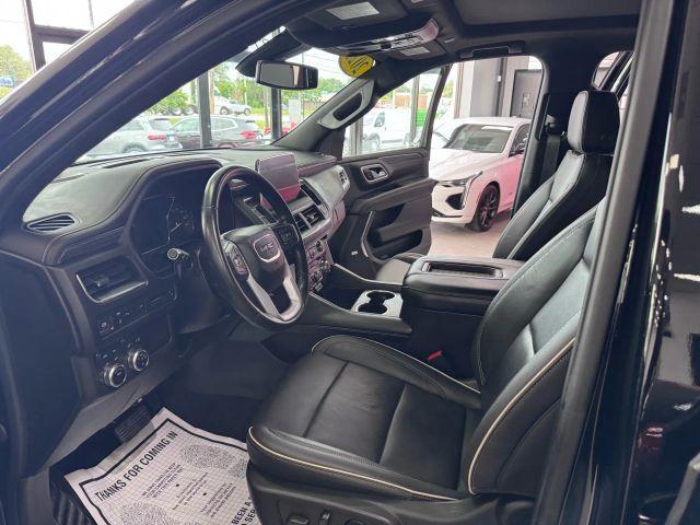 Photo of 2021 Black GMC Yukon XL