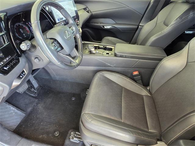 Photo of 2023 Copper Lexus RX 350