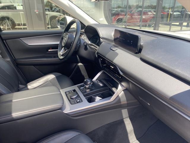 Photo of 2024 Rhodium White Premium Mazda CX-90