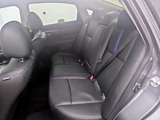 Photo of 2018 Gray Nissan Altima