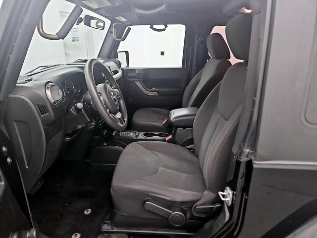 Photo of 2017 Black Jeep Wrangler