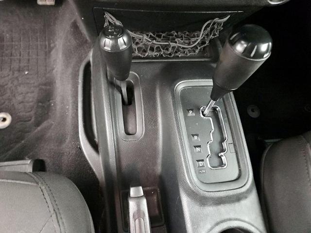 Photo of 2017 Black Jeep Wrangler