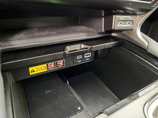 Photo of 2024 White Lexus RX 350h