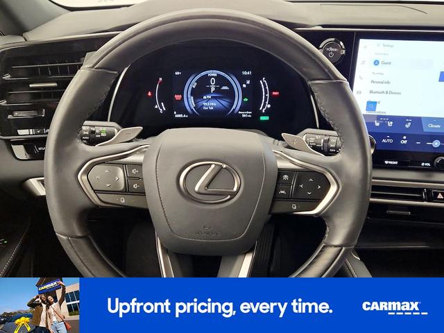 Photo of 2024 White Lexus RX 350h