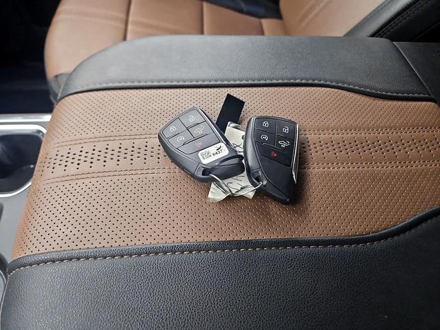 Photo of 2023 Gray Chevrolet Silverado 1500