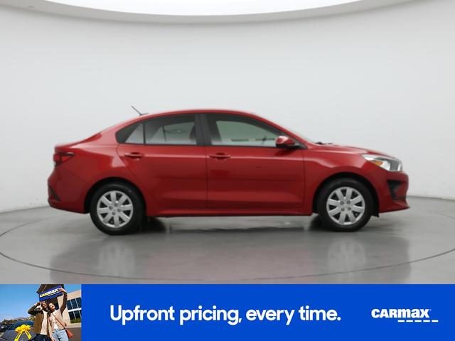 Photo of 2022 Red Kia Rio