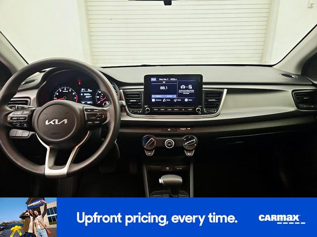Photo of 2022 Red Kia Rio