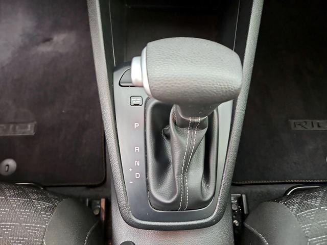 Photo of 2022 Red Kia Rio