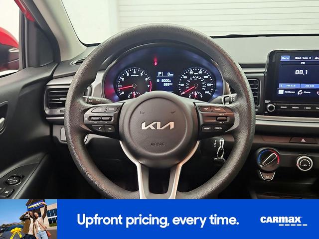 Photo of 2022 Red Kia Rio