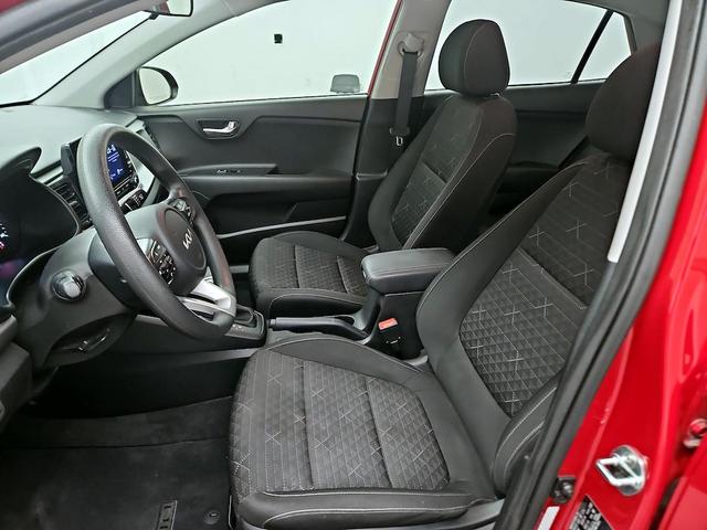 Photo of 2022 Red Kia Rio