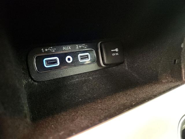 Photo of 2019 Black Jeep Grand Cherokee