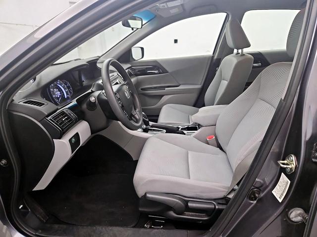 Photo of 2017 Gray Honda Accord