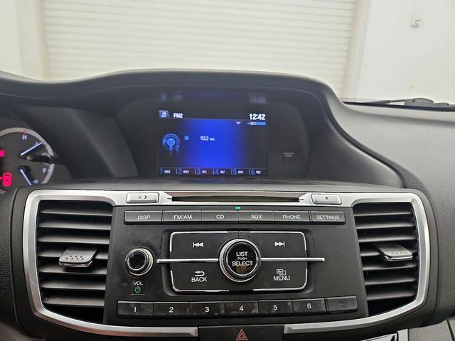 Photo of 2017 Gray Honda Accord