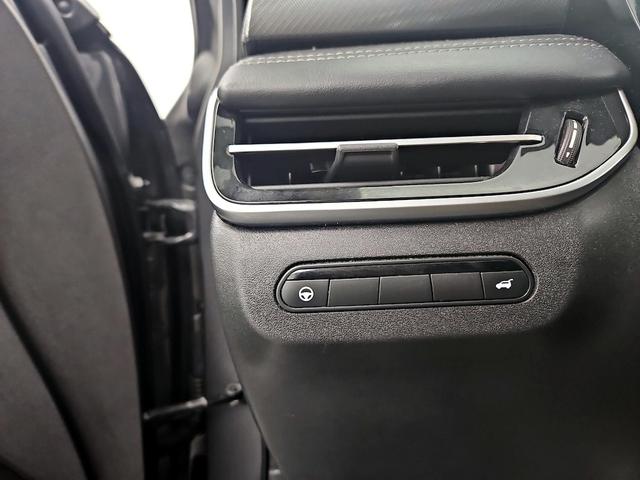 Photo of 2023 Gray INFINITI QX60