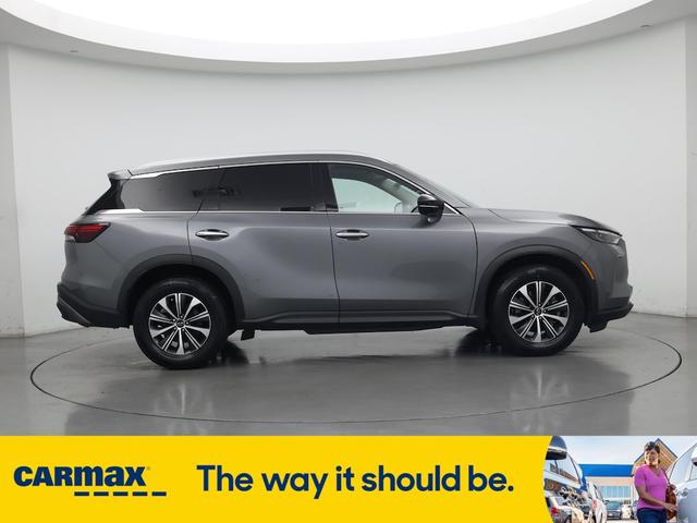 Photo of 2023 Gray INFINITI QX60
