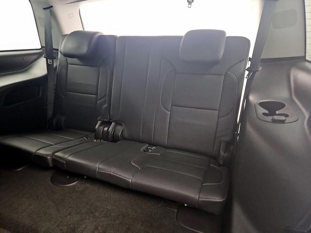 Photo of 2018 Silver GMC Yukon