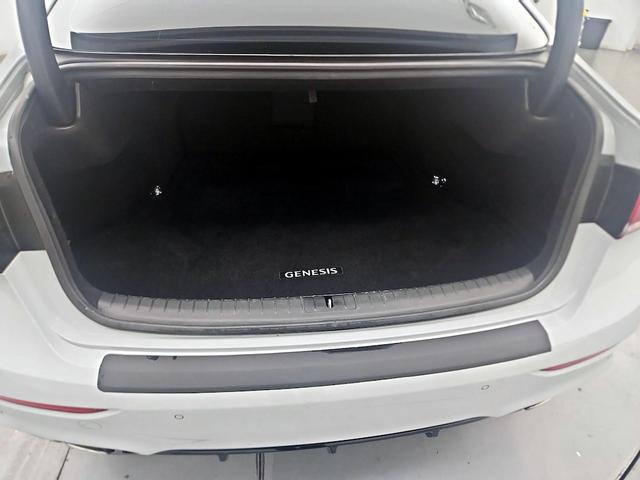Photo of 2020 Gray Genesis G80