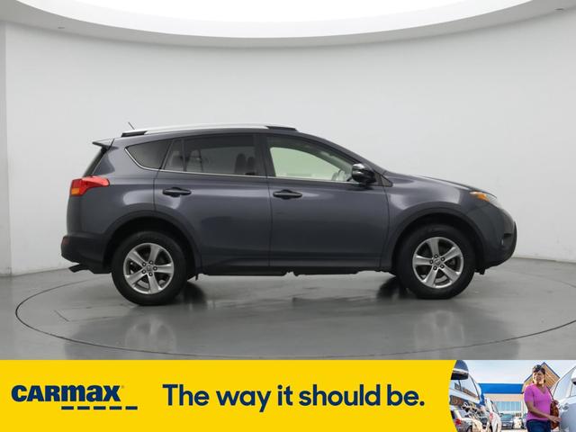 Photo of 2015 Gray Toyota RAV4