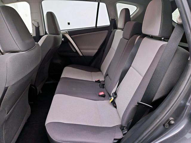 Photo of 2015 Gray Toyota RAV4