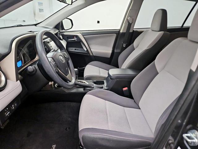 Photo of 2015 Gray Toyota RAV4