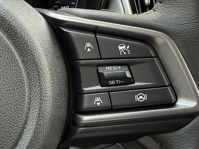 Photo of 2025 Crystal White Pearl Subaru Outback