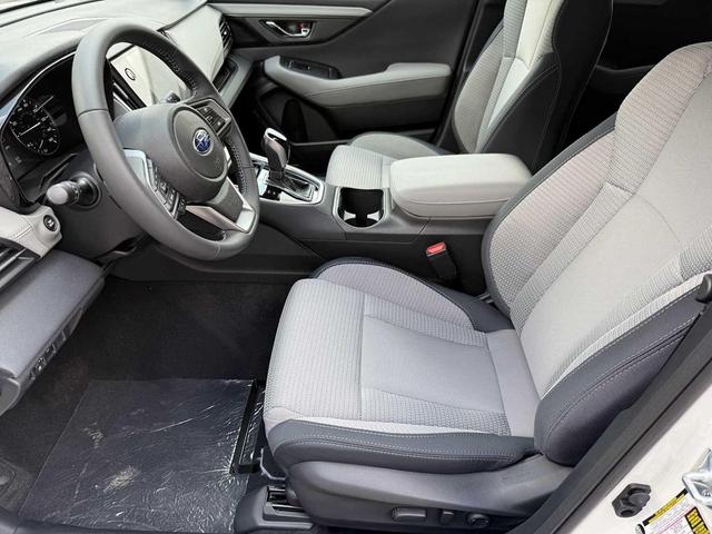 Photo of 2025 Crystal White Pearl Subaru Outback