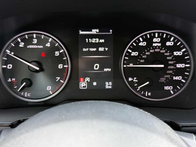 Photo of 2025 Crystal White Pearl Subaru Outback