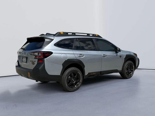 Photo of 2025 Ice Silver Metallic Subaru Outback