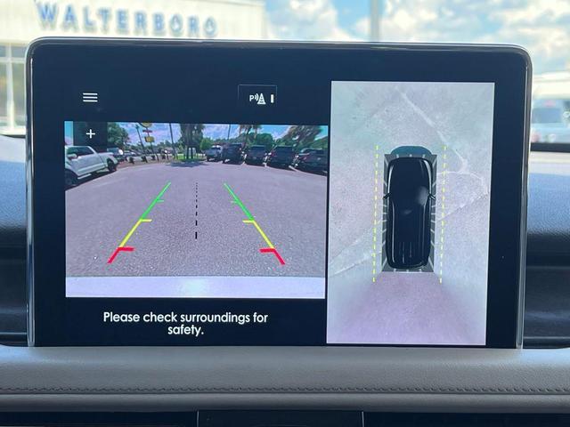 Photo of 2022 Pristine White Lincoln Aviator