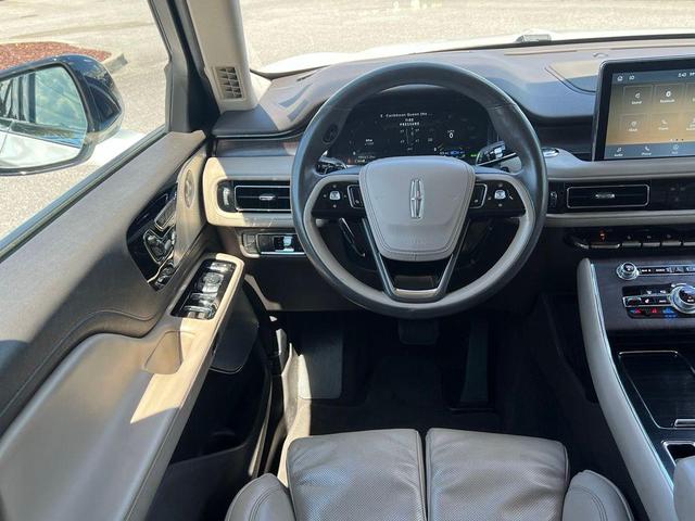Photo of 2022 Pristine White Lincoln Aviator
