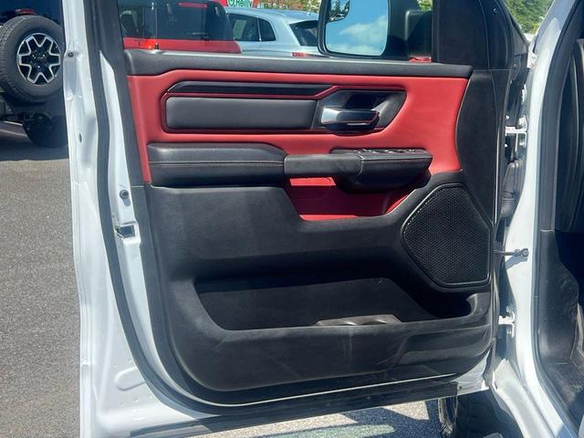 Photo of 2025 Bright White Clearcoat RAM 1500